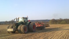 Fendt 936 Vario + Grégoire Besson Discopak