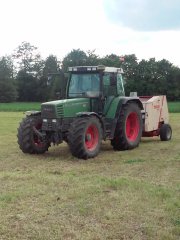 Fendt Farmer 312 + Krone KR 125