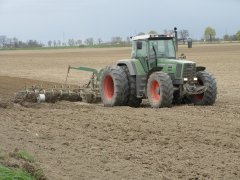 Fendt Favorit 824 & Agregat uprawowy czeski PB6