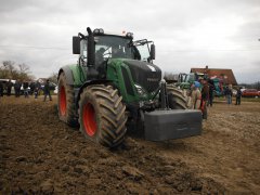 Fendt vario 824