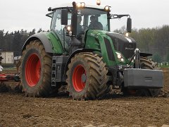 Fendt Vario 824