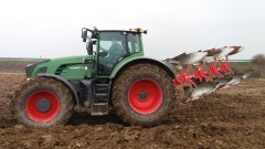 Fendt Vario 933 i Poettinger Servo 35