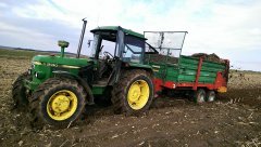 John Deere 2140 + Warfama N218/P