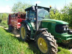 John Deere 5070M