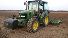 John Deere 5100 M