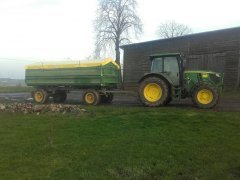 John Deere 6110 MC & HL 8011