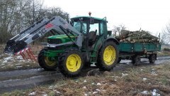 John Deere 6220