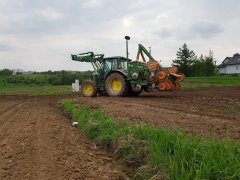 John Deere 6430 & Amazone