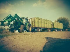 John Deere 6620