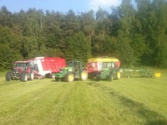 John Deere 6930 Premium + Pottinger Faro - Case CVX + Lely Tigo