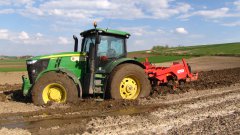 John Deere 7200R