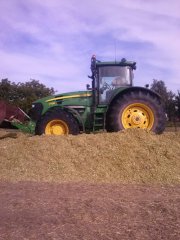 John Deere 7730