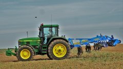 John Deere 7810 & Farmet