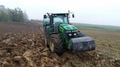 John deere 7830 + kuhn