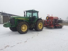 John Deere 8300& Vaderstad rapid 450s