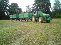 John Deere 8330