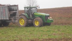 John Deere 8520