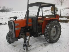 Massey Ferguson - 235