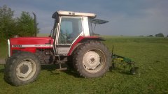 Massey Ferguson 3080+przetrzasacz karuzelowy