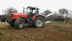 Massey ferguson 6475 + Vogel&noot M950