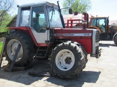 Massey Ferguson 675