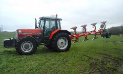 Massey Ferguson 8110  Kverneland 150 S