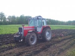 Massey Ferguson+pług