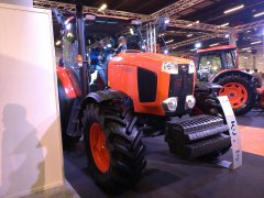 Kubota M135GX