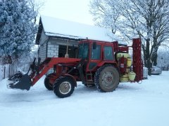 Belarus 525 & Hardi