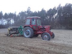 MTZ 82 i Agregat Uprawowo siewny