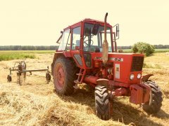 MTZ 82 + zgrabiarka