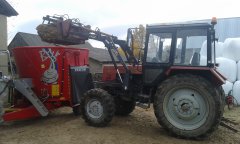 MTZ BELARUS 820 & chief