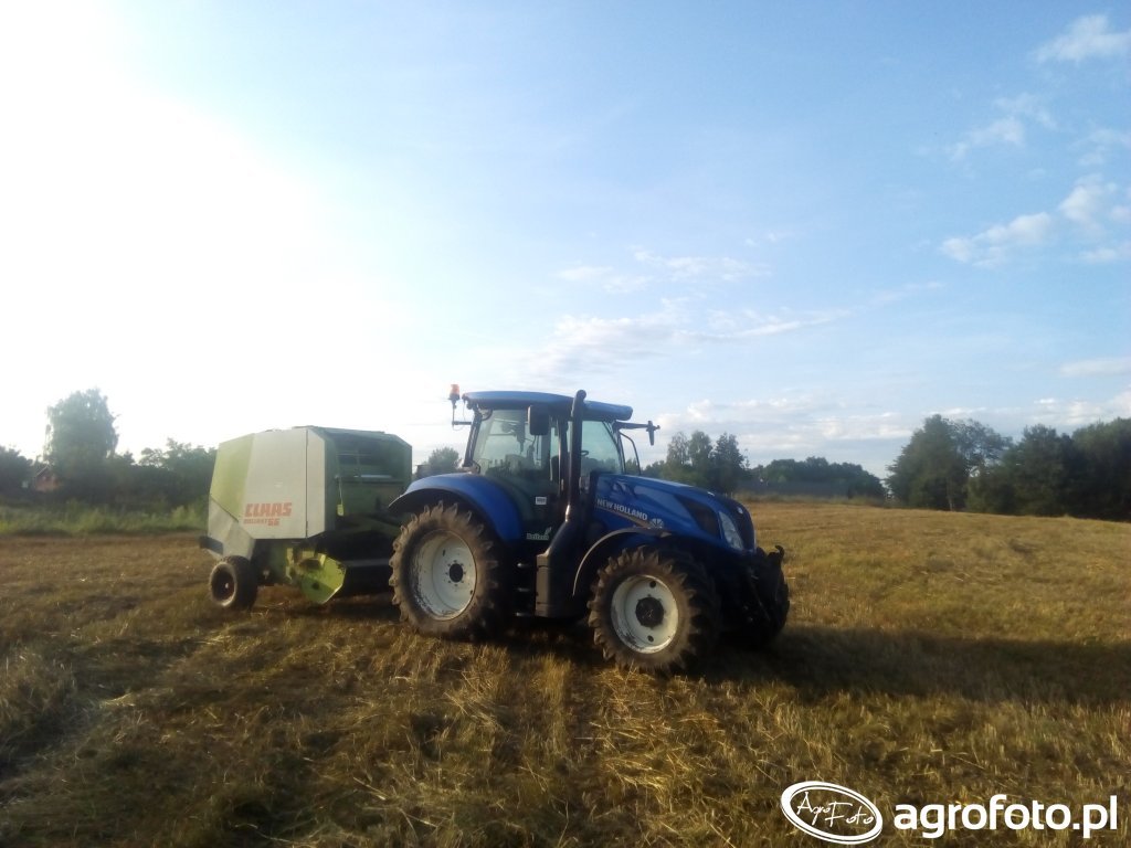New Holland T6.145 + Claas Rollant 66