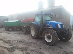 New Holland i przyczepy