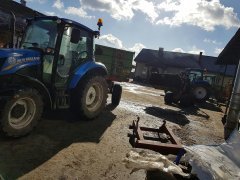 New Holland t4.55 & Pronar