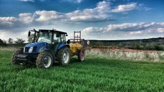 New Holland T5040