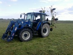 New Holland T5060