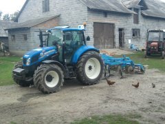 New Holland t5.115 & Mandam. 2.60m