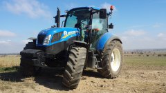 New Holland T5.115