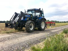 New Holland T6010