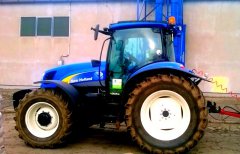 New Holland t6030 Delta.