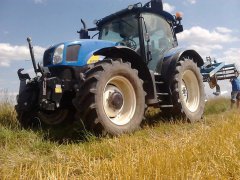 New Holland T6030 Delta