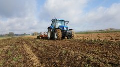 New Holland t6050 plus i kverneland ES 100