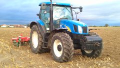 New Holland T6050 + Unia KOS