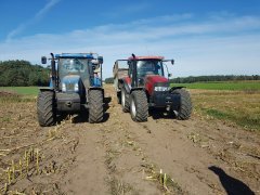 New Holland t6070 & Case Maxxuma 125