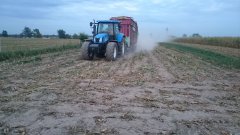 New Holland T6070 & Strautmann