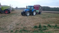 New Holland T6070 & Strautmann