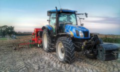 New Holland t6070