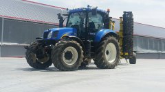 New Holland T6080