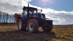 New Holland T6090 i Rauch Axis 30.1